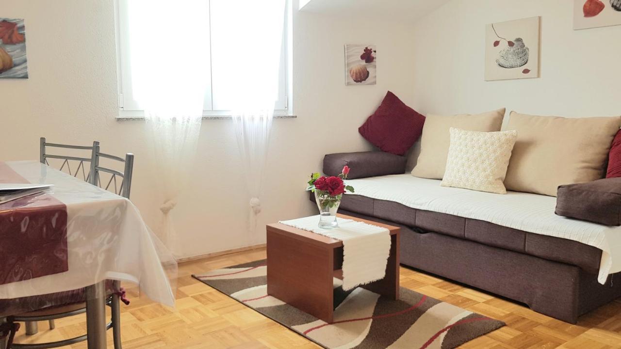 Apartmani Villa Lilliana Tribalj Exterior foto