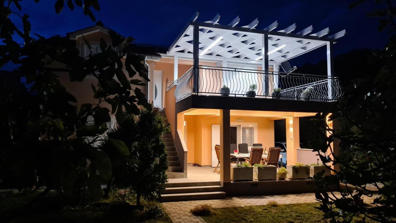 Apartmani Villa Lilliana Tribalj Exterior foto