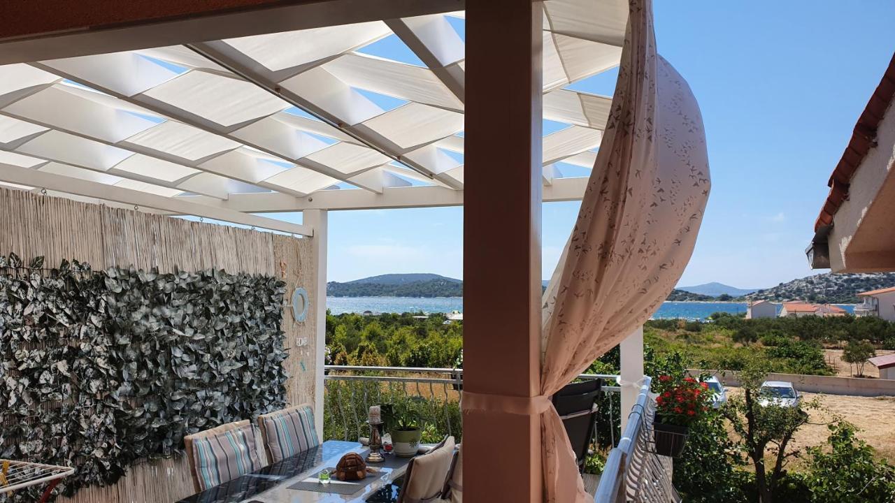 Apartmani Villa Lilliana Tribalj Exterior foto