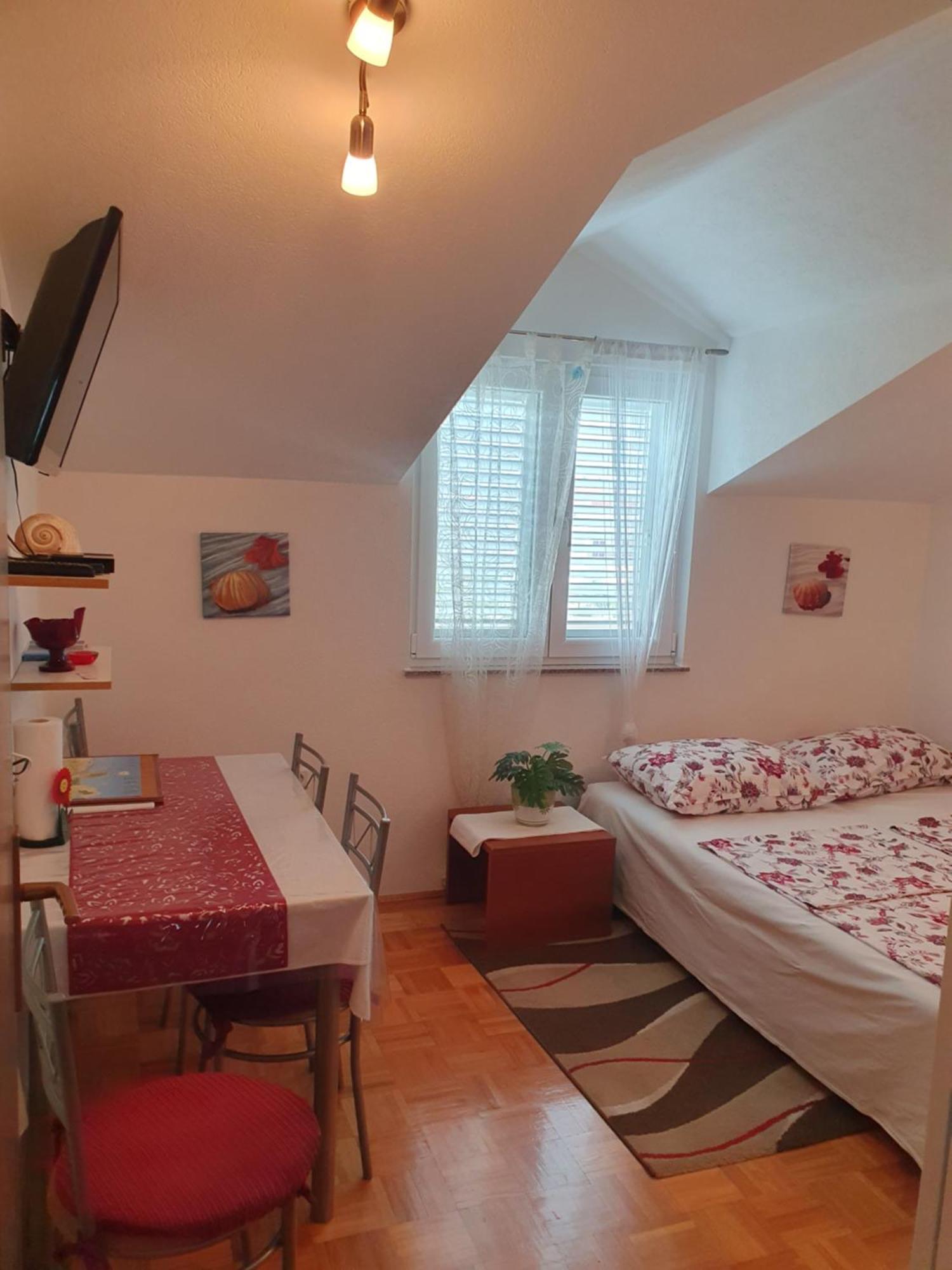 Apartmani Villa Lilliana Tribalj Exterior foto